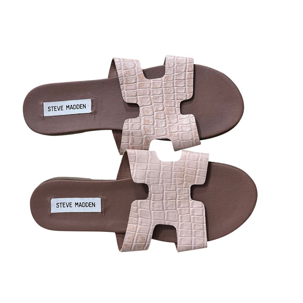 STEVE MADDEN Greece Harriet Leather Pink Crocodile Sandals